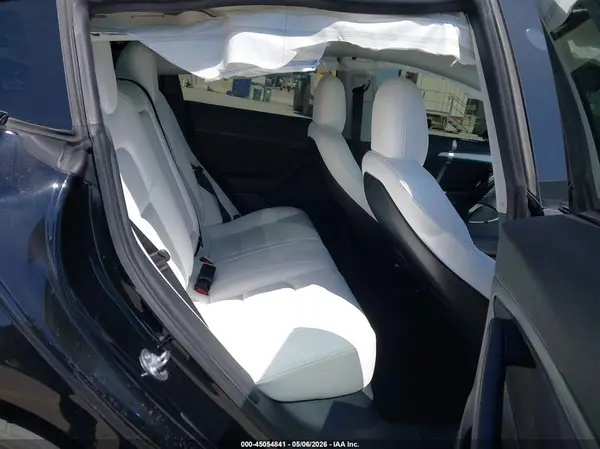 5YJ3E1EC1NF279832 2022 TESLA MODEL 3 - Image 8