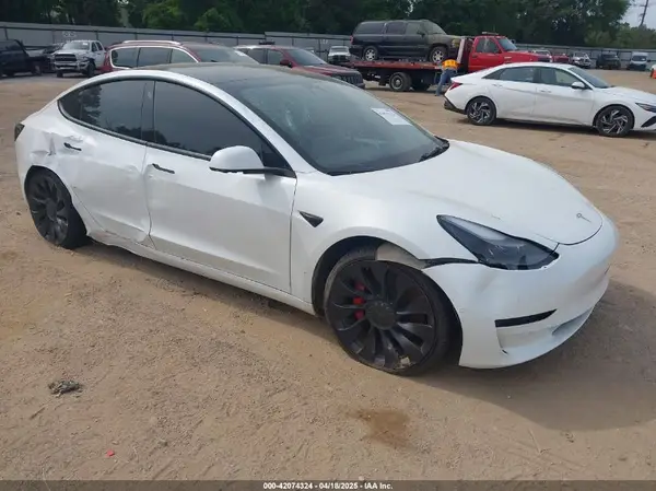 5YJ3E1EC1NF294332 2022 TESLA MODEL 3 - Image 1