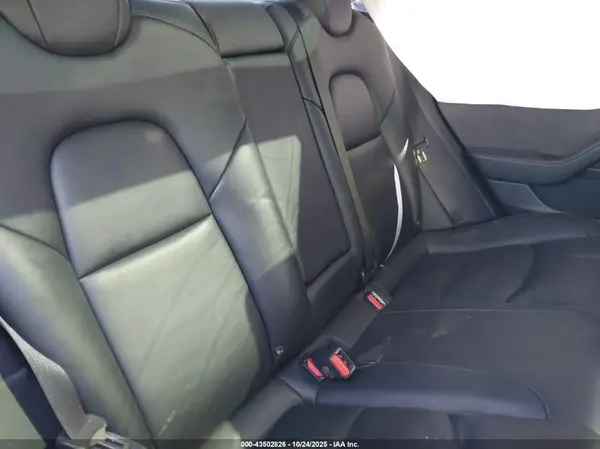 5YJ3E1EC1NF298302 2022 TESLA MODEL 3 - Image 8