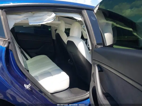 5YJ3E1EC1NF308536 2022 TESLA MODEL 3 - Image 8