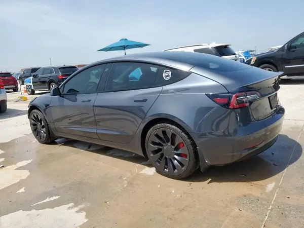 5YJ3E1EC1NF348826 2022 TESLA MODEL 3 - Image 2
