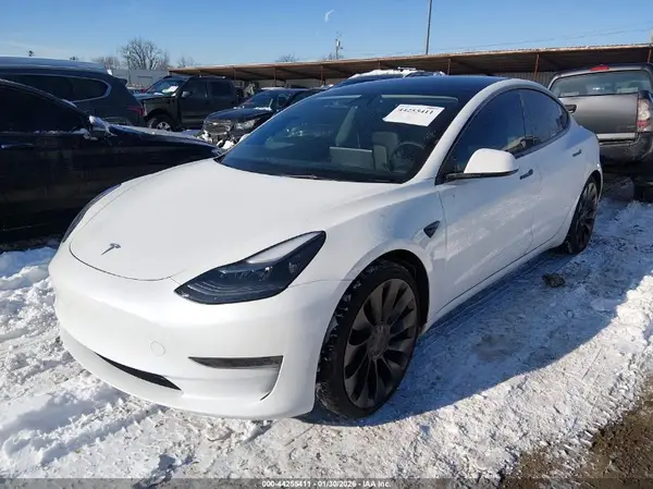 5YJ3E1EC1PF384762 2023 TESLA MODEL 3 - Image 2