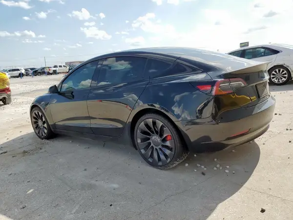 5YJ3E1EC1PF398919 2023 TESLA MODEL 3 - Image 2