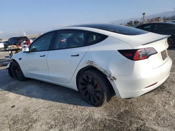 5YJ3E1EC1PF411653 2023 TESLA MODEL 3 - Image 2