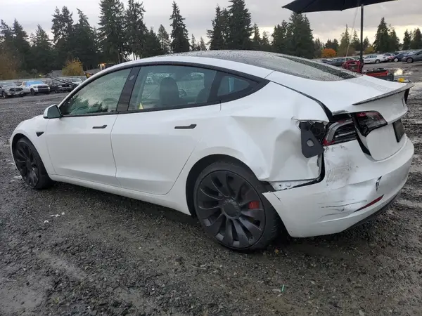5YJ3E1EC1PF426461 2023 TESLA MODEL 3 - Image 2