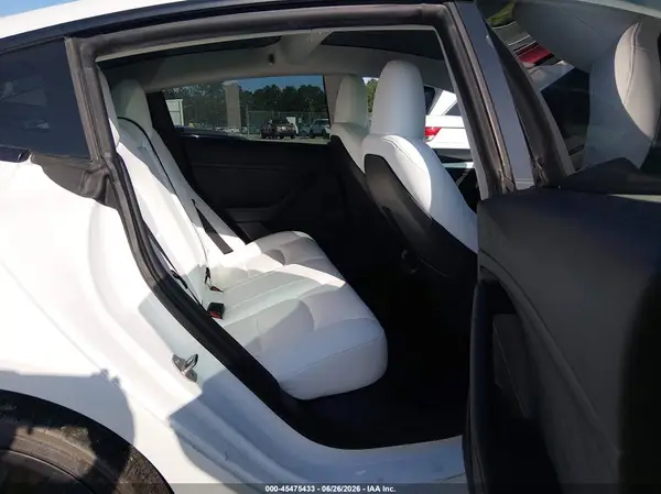5YJ3E1EC1PF504513 2023 TESLA MODEL 3 - Image 8