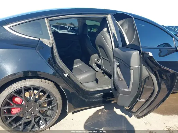 5YJ3E1EC1PF541643 2023 TESLA MODEL 3 - Image 8