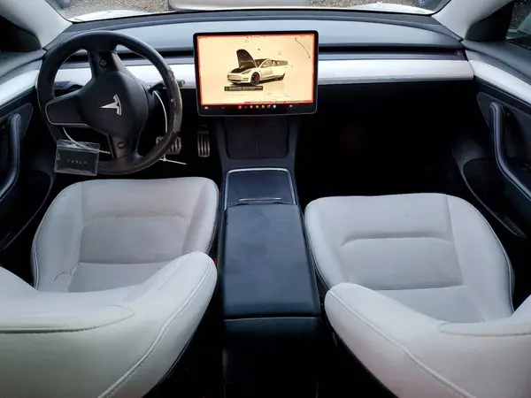 5YJ3E1EC1PF544641 2023 TESLA MODEL 3 - Image 8