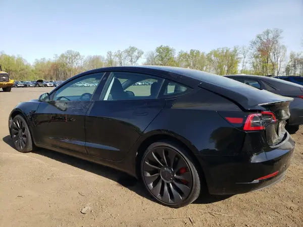 5YJ3E1EC1PF577798 2023 TESLA MODEL 3 - Image 2