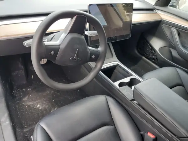 5YJ3E1EC1PF582726 2023 TESLA MODEL 3 - Image 8