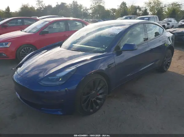 5YJ3E1EC1PF602389 2023 TESLA MODEL 3 - Image 2
