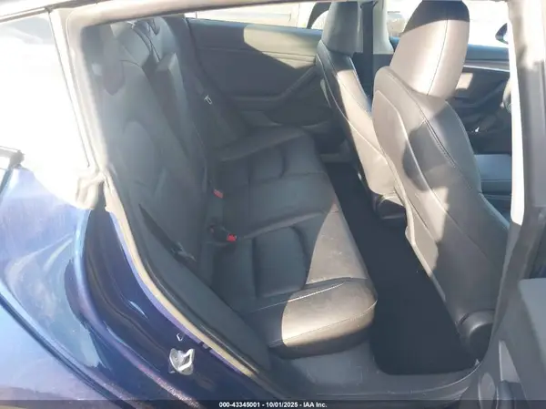 5YJ3E1EC1PF602389 2023 TESLA MODEL 3 - Image 8