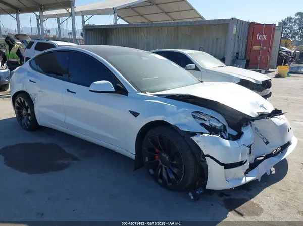 5YJ3E1EC1PF619807 2023 TESLA MODEL 3 - Image 1