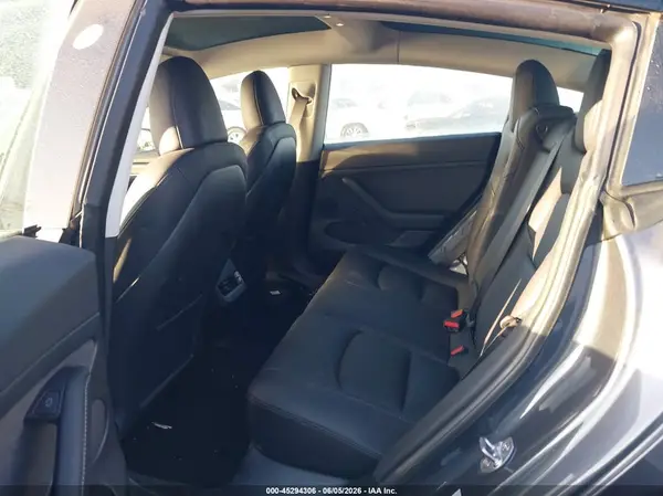 5YJ3E1EC1PF698783 2023 TESLA MODEL 3 - Image 8