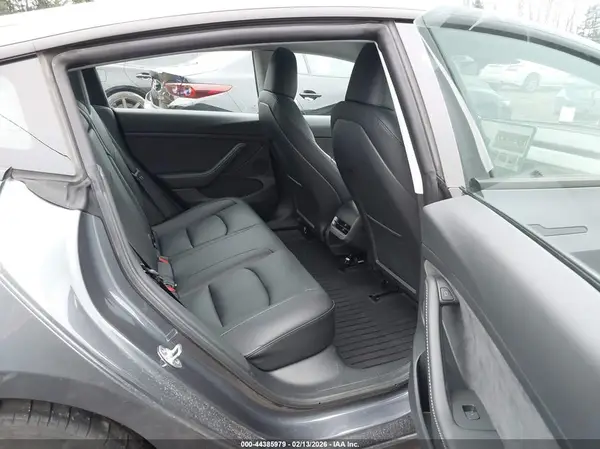 5YJ3E1EC1PF701407 2023 TESLA MODEL 3 - Image 8