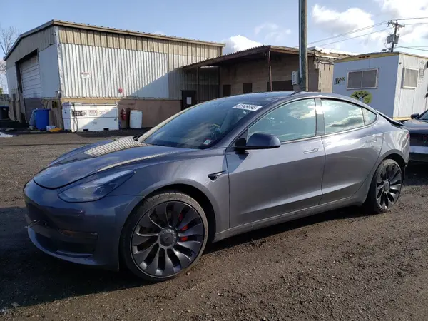 5YJ3E1EC1PF710382 2023 TESLA MODEL 3 - Image 1