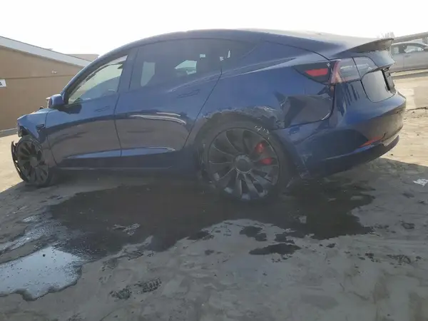 5YJ3E1EC1PF713105 2023 TESLA MODEL 3 - Image 2