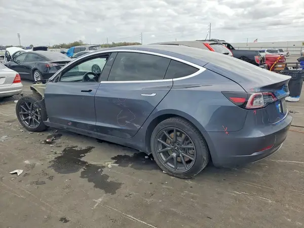 5YJ3E1EC2LF601651 2020 TESLA MODEL 3 - Image 2