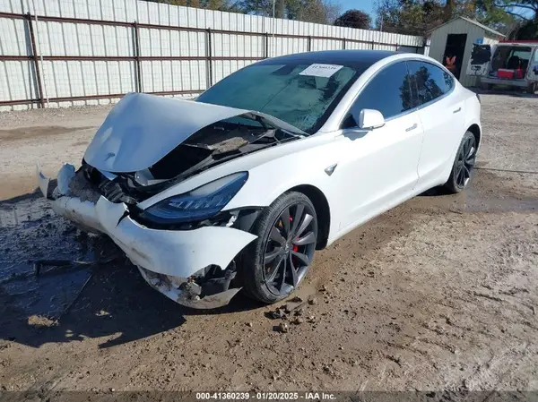 5YJ3E1EC2LF623827 2020 TESLA MODEL 3 - Image 2