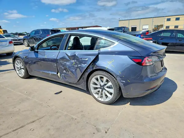 5YJ3E1EC2LF627148 2020 TESLA MODEL 3 - Image 2