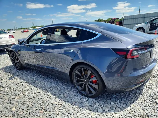 5YJ3E1EC2LF713513 2020 TESLA MODEL 3 - Image 2