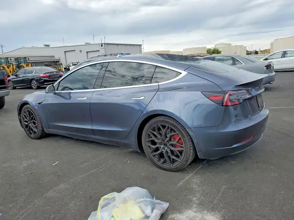 5YJ3E1EC2LF714659 2020 TESLA MODEL 3 - Image 2