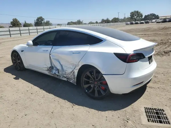 5YJ3E1EC2LF791791 2020 TESLA MODEL 3 - Image 2