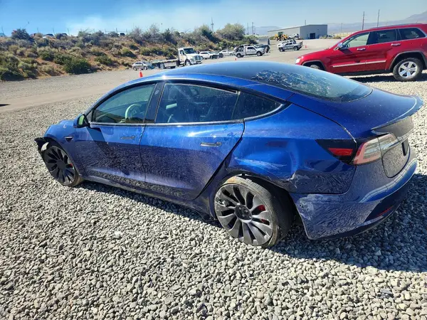 5YJ3E1EC2MF026520 2021 TESLA MODEL 3 - Image 2