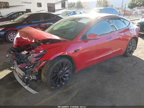 5YJ3E1EC2MF035461 2021 TESLA MODEL 3 - Image 2