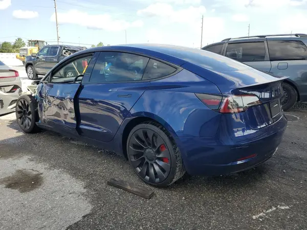 5YJ3E1EC2MF049490 2021 TESLA MODEL 3 - Image 2