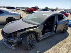 5YJ3E1EC2MF061123 2021 TESLA MODEL 3