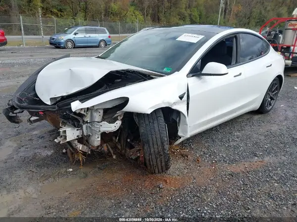 5YJ3E1EC2MF062658 2021 TESLA MODEL 3 - Image 2
