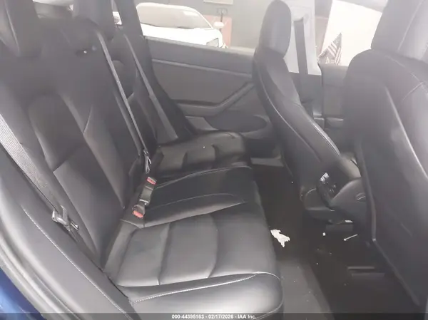 5YJ3E1EC2MF084188 2021 TESLA MODEL 3 - Image 8
