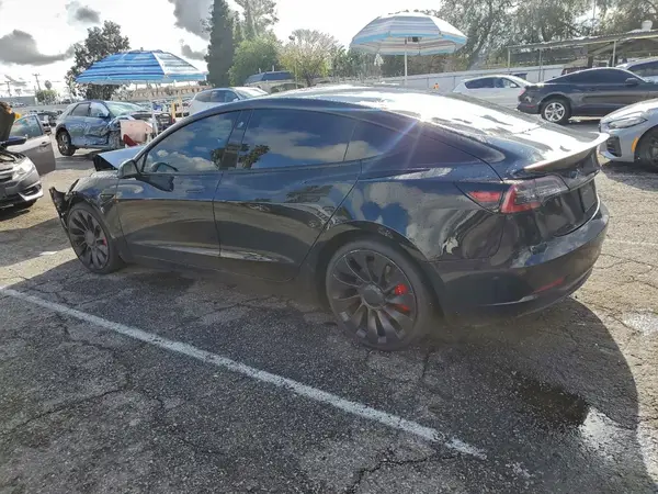 5YJ3E1EC2MF868001 2021 TESLA MODEL 3 - Image 2