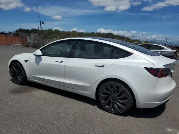 5YJ3E1EC2MF991846 2021 TESLA MODEL 3 - Image 2