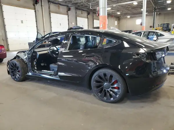 5YJ3E1EC2NF103582 2022 TESLA MODEL 3 - Image 2
