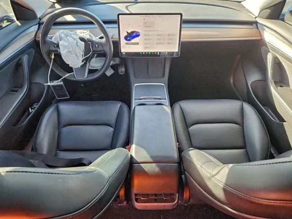5YJ3E1EC2NF103887 2022 TESLA MODEL 3 - Image 8