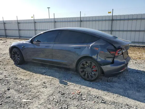 5YJ3E1EC2NF124111 2022 TESLA MODEL 3 - Image 2