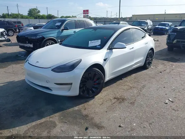 5YJ3E1EC2NF164589 2022 TESLA MODEL 3 - Image 2