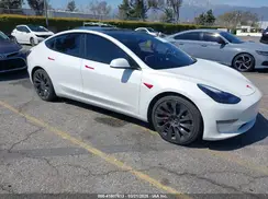 5YJ3E1EC2NF176127 2022 TESLA MODEL 3