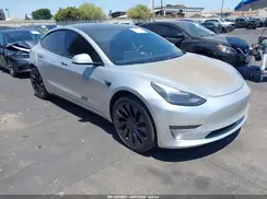 5YJ3E1EC2NF203343 2022 TESLA MODEL 3