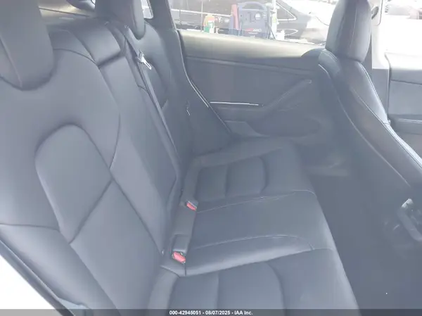 5YJ3E1EC2NF203343 2022 TESLA MODEL 3 - Image 8