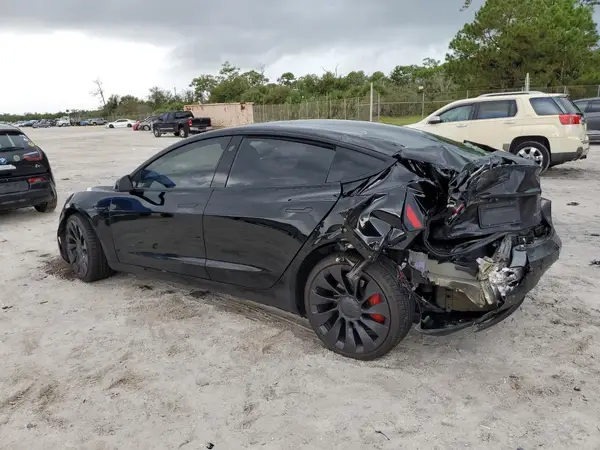 5YJ3E1EC2NF234544 2022 TESLA MODEL 3 - Image 2