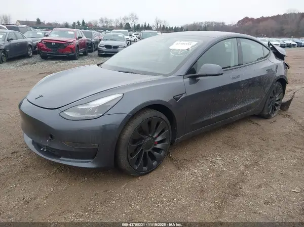5YJ3E1EC2NF259010 2022 TESLA MODEL 3 - Image 2