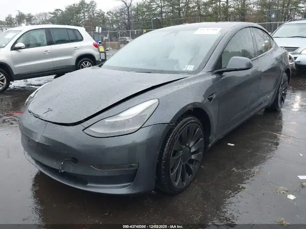 5YJ3E1EC2NF269861 2022 TESLA MODEL 3 - Image 2