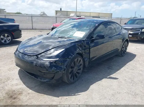 5YJ3E1EC2NF275885 2022 TESLA MODEL 3 - Image 2