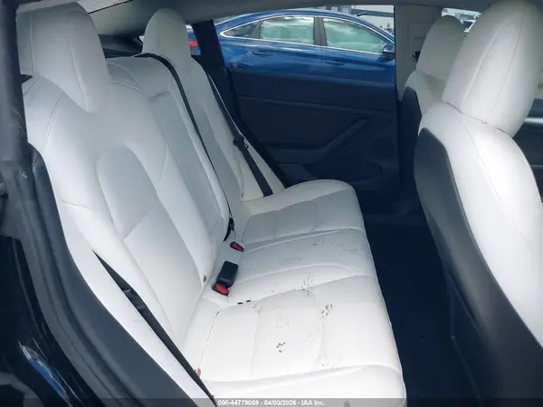 5YJ3E1EC2NF275885 2022 TESLA MODEL 3 - Image 8