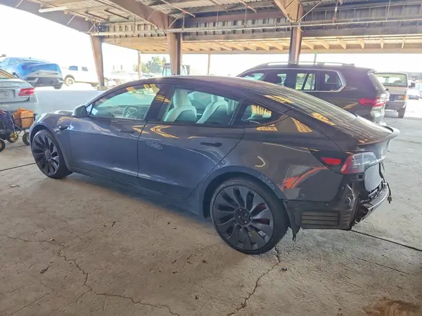 5YJ3E1EC2NF293397 2022 TESLA MODEL 3 - Image 2