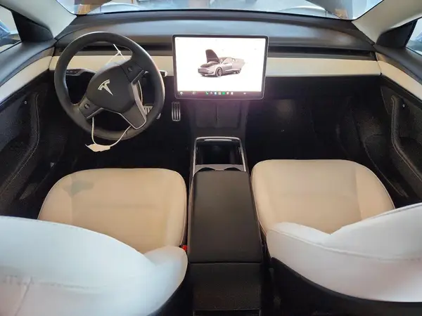 5YJ3E1EC2NF293397 2022 TESLA MODEL 3 - Image 8