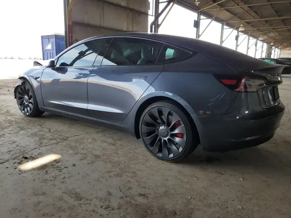 5YJ3E1EC2NF294842 2022 TESLA MODEL 3 - Image 2